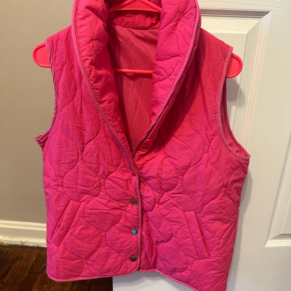 SHEIN Hot Pink Quilted Vest